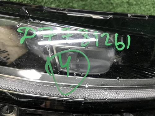 Битая Фара правая Genesis G70 (2020-н.в.) LED
