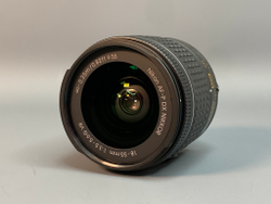 Nikon D3400 Kit AF-P DX 18-55mm G VR 600 кадров