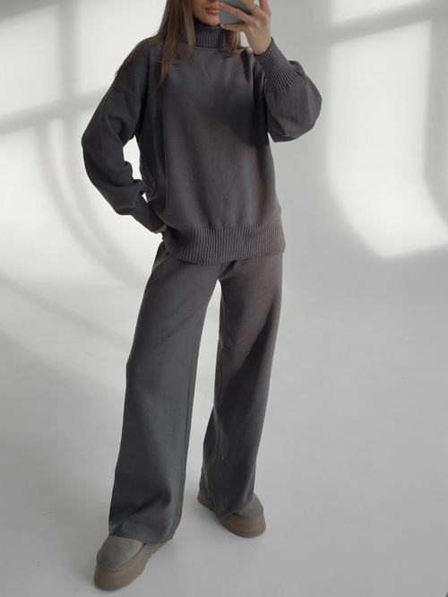 Комплект вязаный, базовый свитер с горлом и брюки