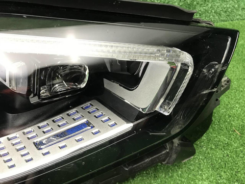 Фара правая Mercedes S W223 (20-нв) Digital Light