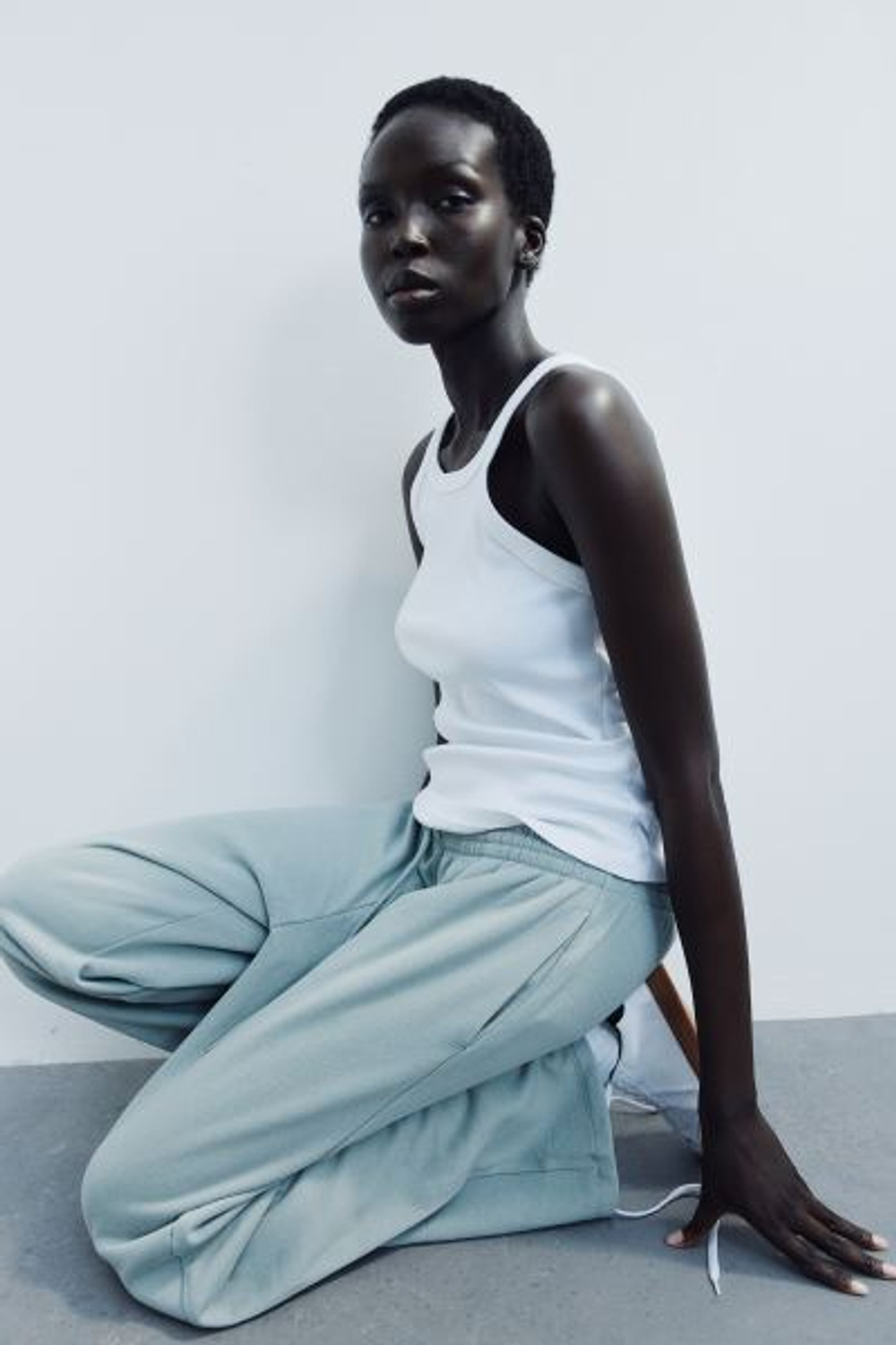 H&M Топ без рукавов, белый