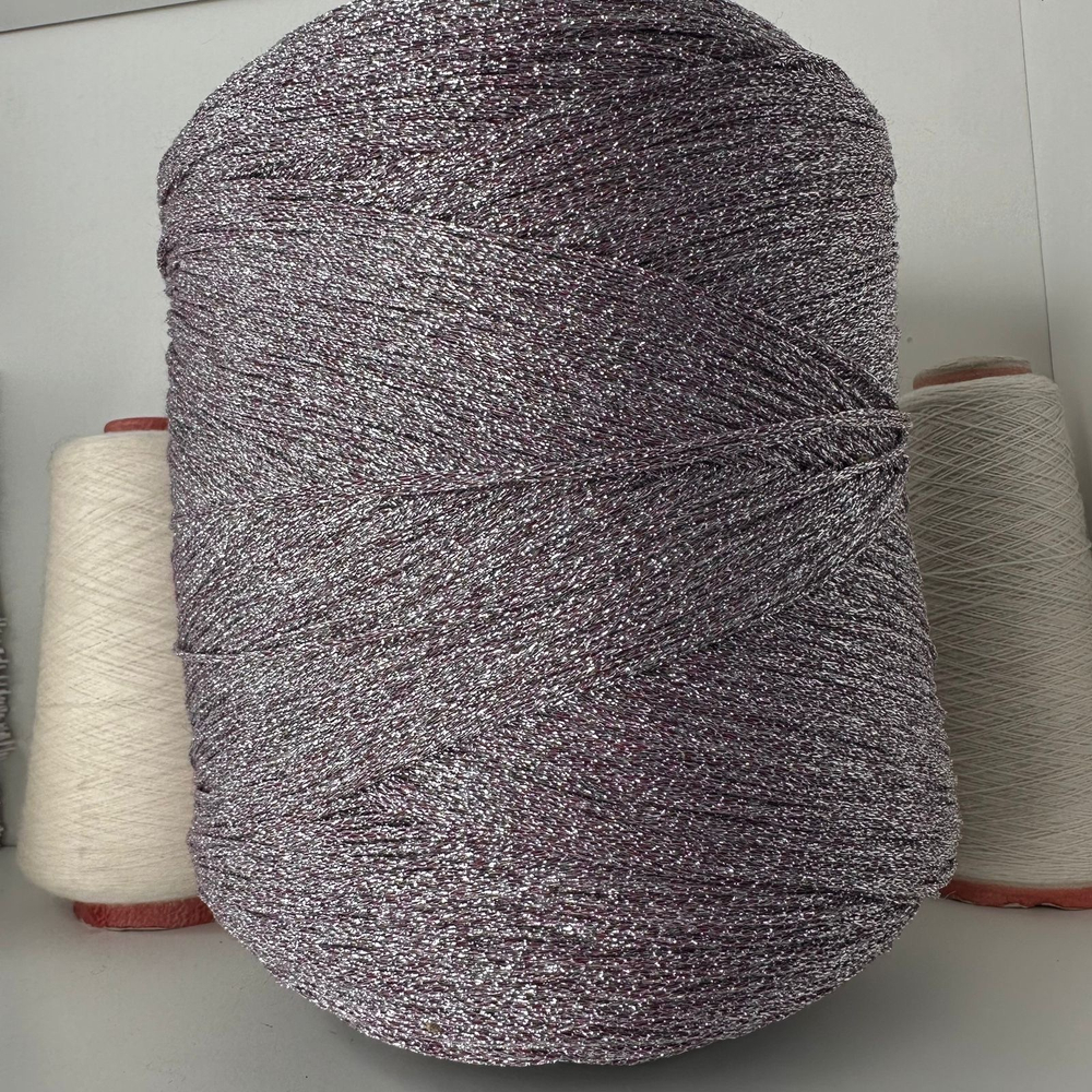 STOCK - LUREX; меринос, люрекс, п/а; 200м/100гр; цвет: шнурок из серебристого люрекса вокруг бордовой нити