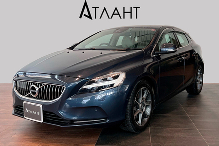 Volvo V40, 2017 год