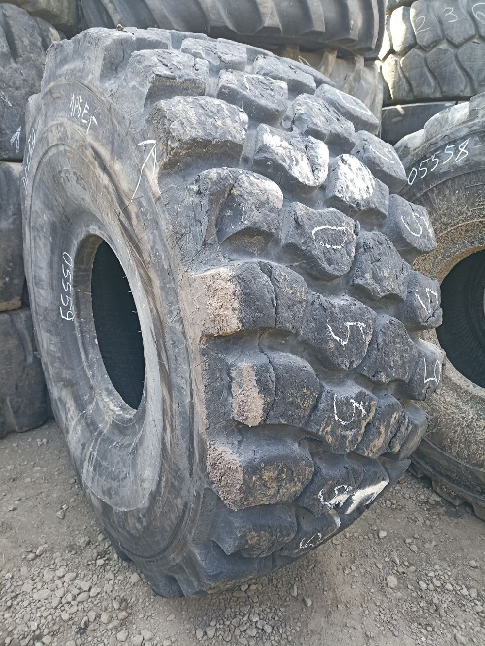 29.5R25 Michelin X SUPER TERRAIN AD шина б/у