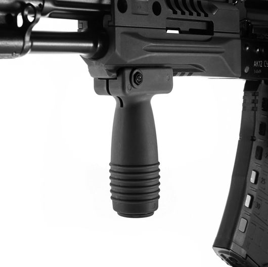 Тактическая рукоятка на цевье, на планку Вивера. Прямая с круглым сечением