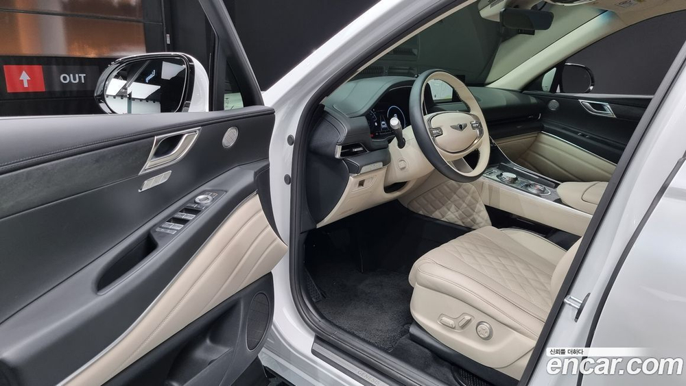 Genesis GV80 2.5T Бензин AWD (01.2023)