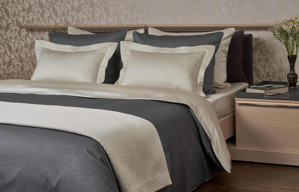 Постельное белье 2 спальное евро Сlaire Batiste Lot Bеcolour Smeraldo графит-жемчуг