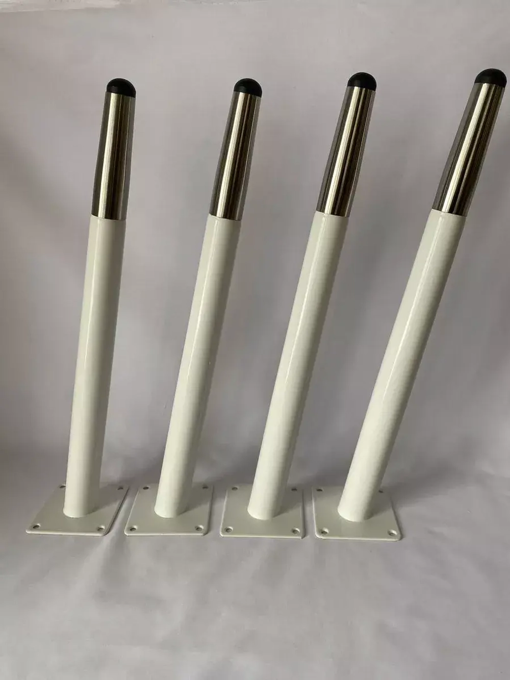 Ножки белые Шпага с серебряным браслетом 400 мм 4 штуки