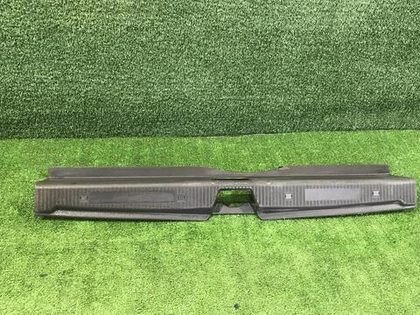 Кожух замка багажника Mercedes A W168 (1997-2004)