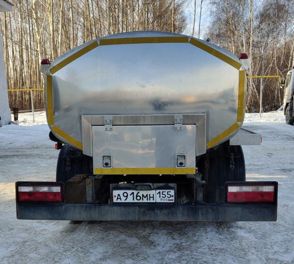 РусТрак 5389* на шасси JAC N90 Автоцистерна нефтепромысловая 53891G (Дизельный, 3,8 л, 152 л.с., МТ)
