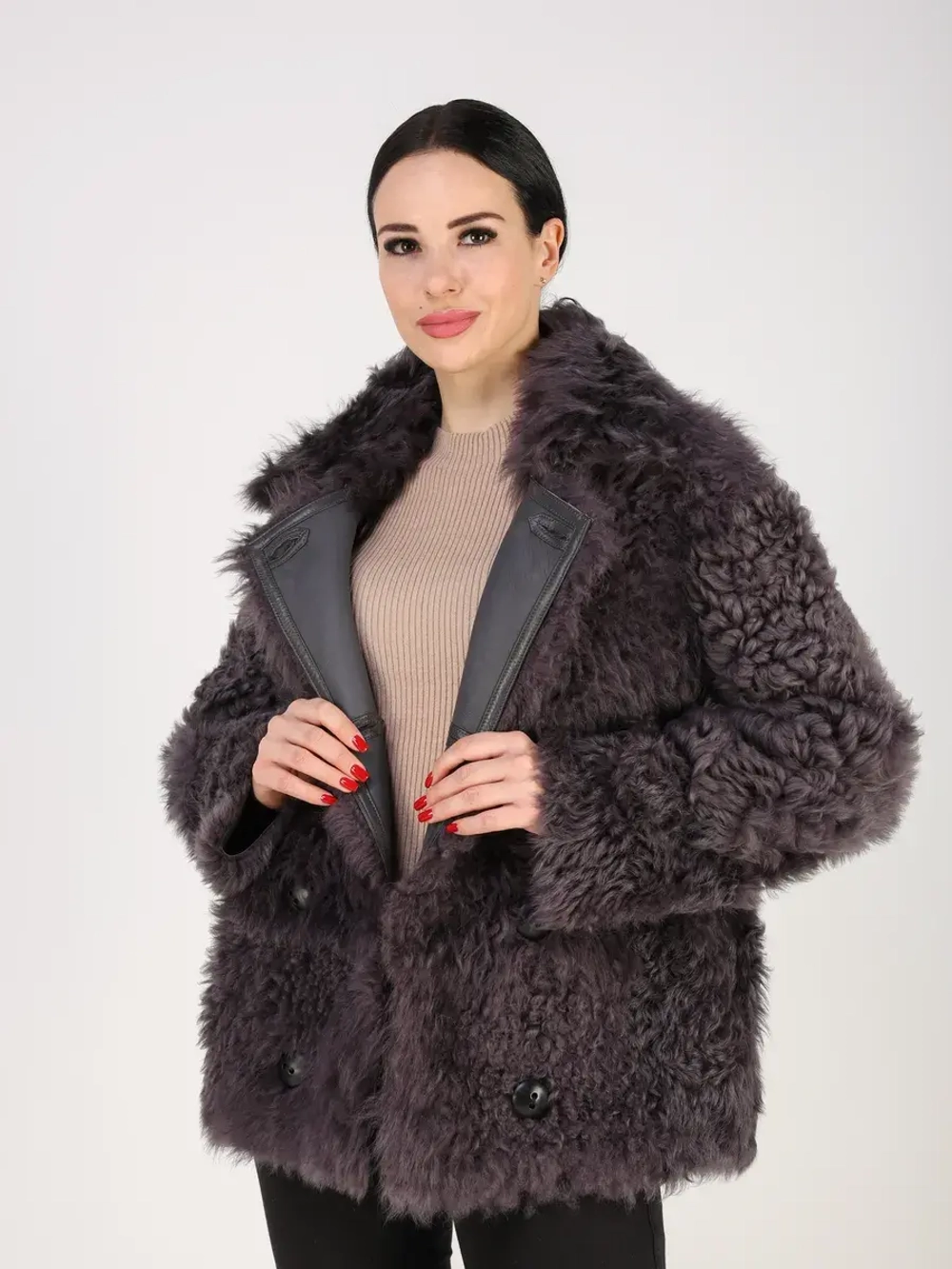 Дубленка зимняя шуба натуральная короткая