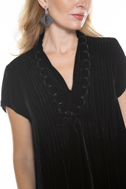 ОЖЕРЕЛЬЕ ИЗ БАРХАТА