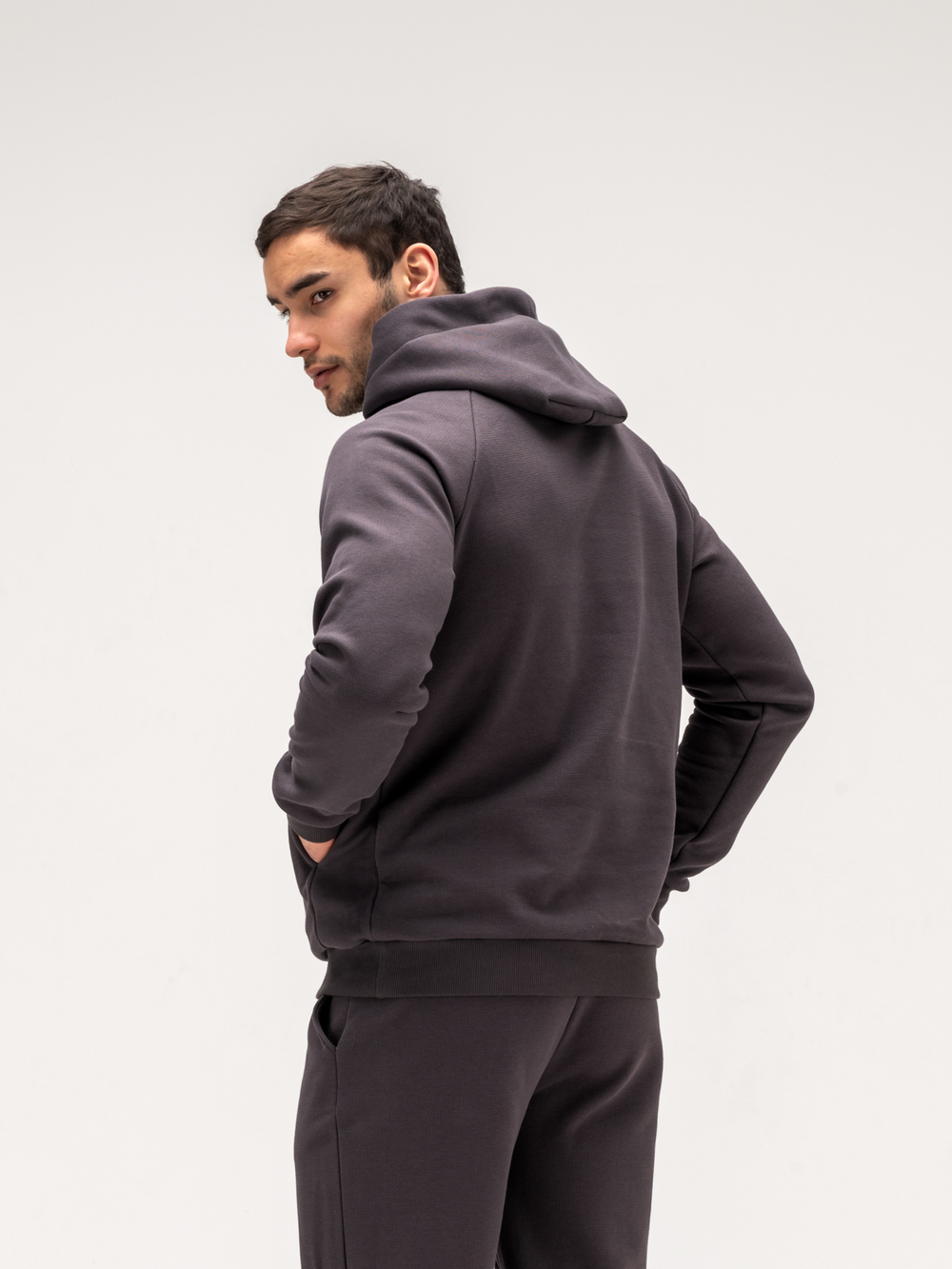 Костюм мужской спортивный теплый. Графит