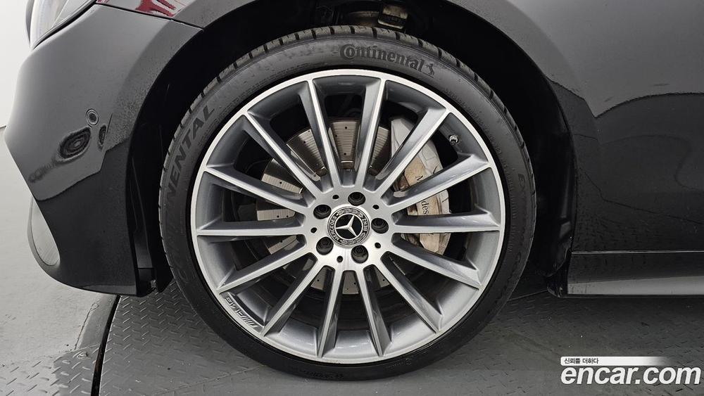 Mercedes-Benz E-Class W213 E450 4MATIC Coupe (09.2019)
