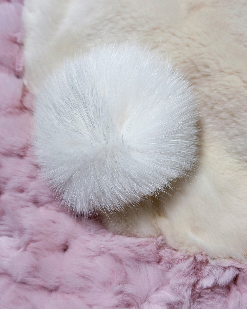 Вязаный детский плед из натурального меха рекс "Зайчик" 120х80 см (розовый)