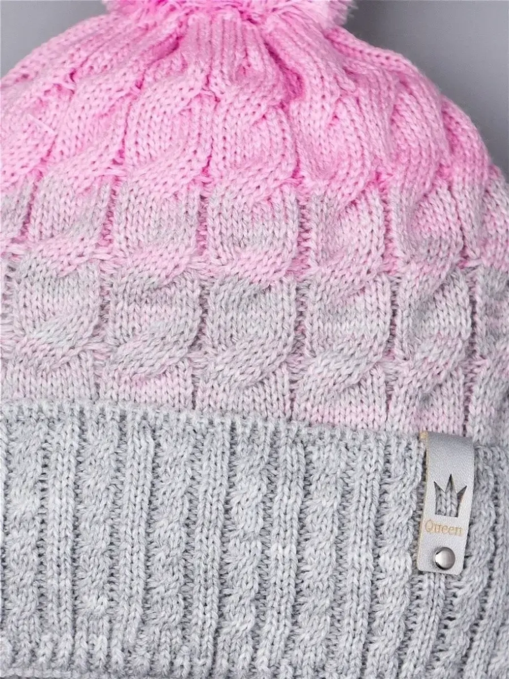 Шапка для девочки осенняя с завязками