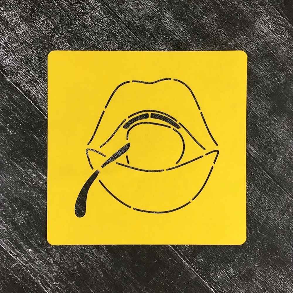 Губы с вишней №2