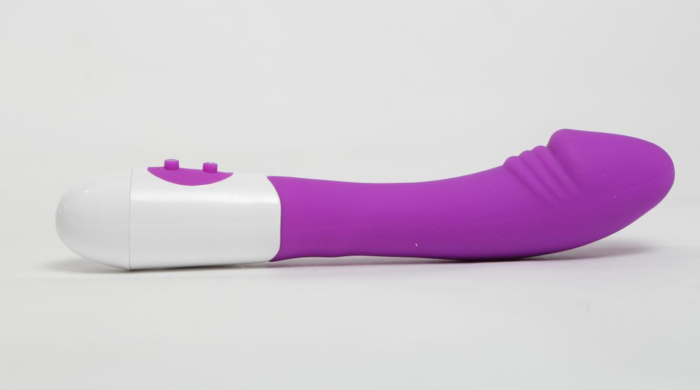 Фиолетовый силиконовый вибратор с 9 видами вибрации и пульсации - 19 см. (Цвет: фиолетовый)