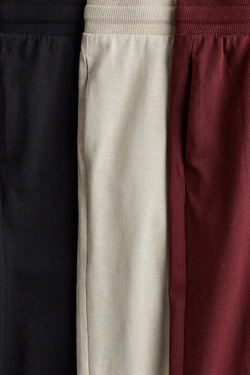 H&M Набор из трех брюк-джоггеров, бордовый