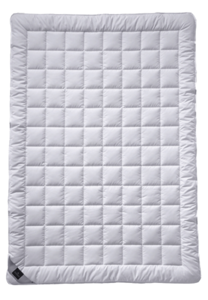 Одеяло 155х200 Billerbeck Sari Superlight