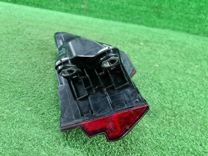 Фонарь левый внешний Audi A6 5 C8 (2018-2023)