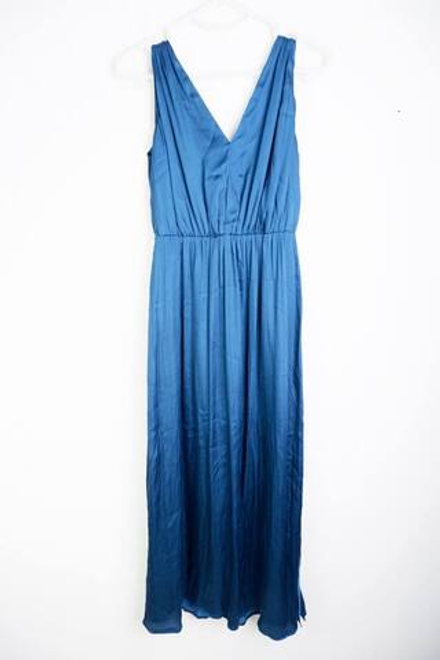 Платье H&M шелковистое, маркировка 36, визуально на 42 размер