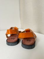 Новые кожаные босоножки PePe , 34