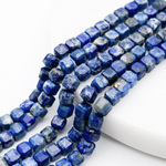 Лазурит, куб с огранкой, размер около 4,4-4,6 мм, цена за 20-21 шт (1/4 нити)