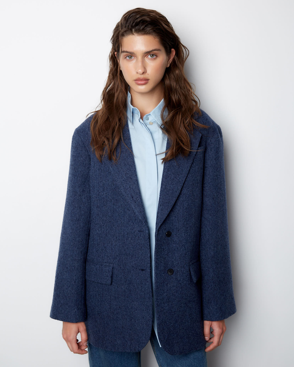 Пальто-жакет из шерсти елочка темно-синий