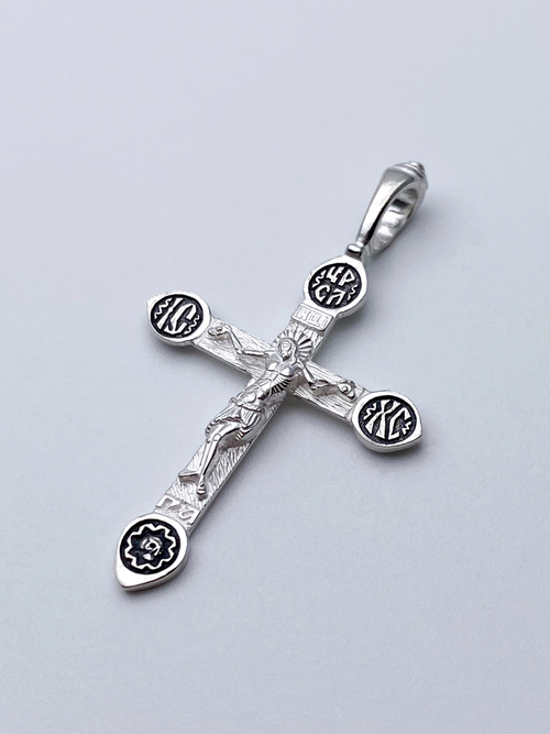 Крест из серебра