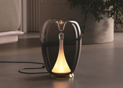 Настольный светильник Maytoni MOD282TL-L15G3K