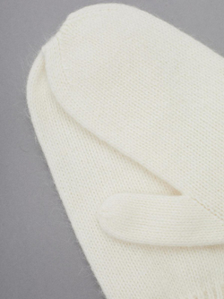 Варежки В805-02 экрю