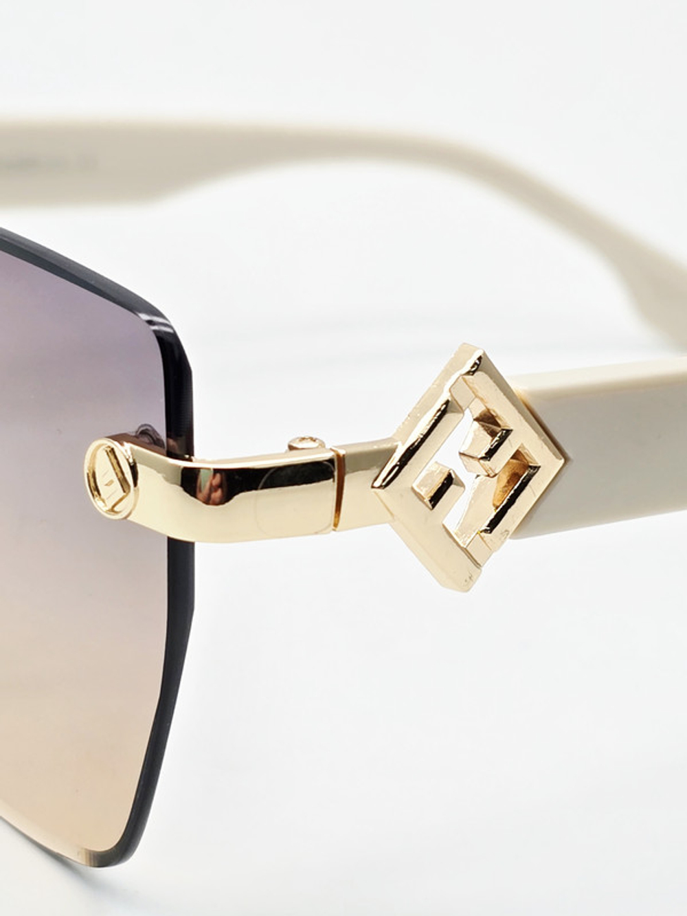 91004310 (FD 7028 C5) Солнцезащитные очки