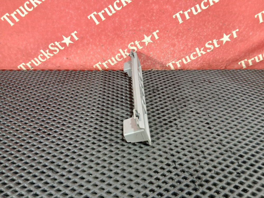 Накладка на торпедо