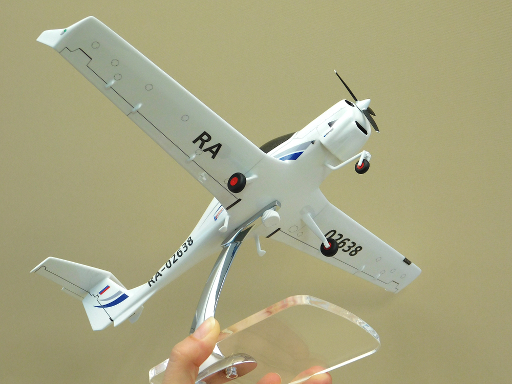 Модель самолета DA-40NG (М1:30, RA-02638)