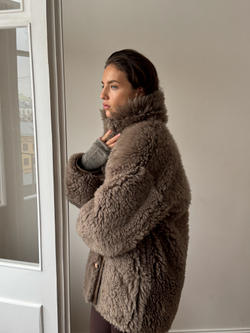 Двусторонняя дубленка Cozy Intelligent Dark Beige