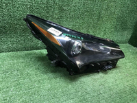 Битая Фара правая Lexus NX 1 (2014-2017) LED