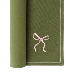 Салфетка под приборы Fancy Bows оливкового цвета из коллекции Essential, 35х45 см