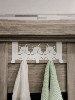 Вешалка крючки на дверь Три кота белая