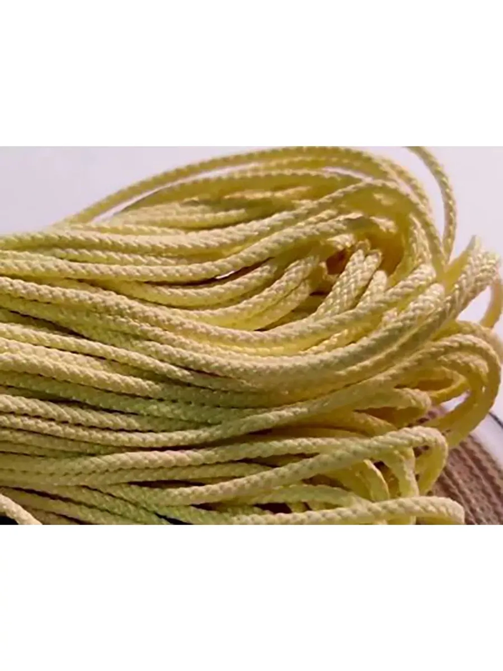 Шнур плетеный кевларовый 3,2 мм, тест 600 кг, 100 м, бобина
