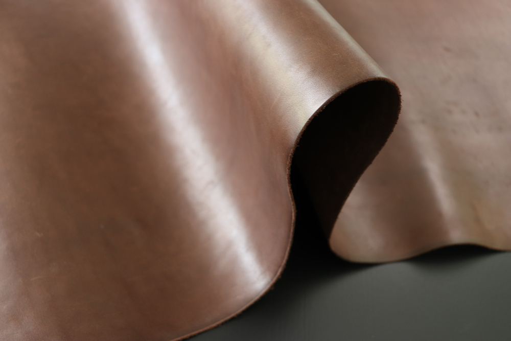 1,8-2,2 Юфть темно-коричневая с восковым покрытием