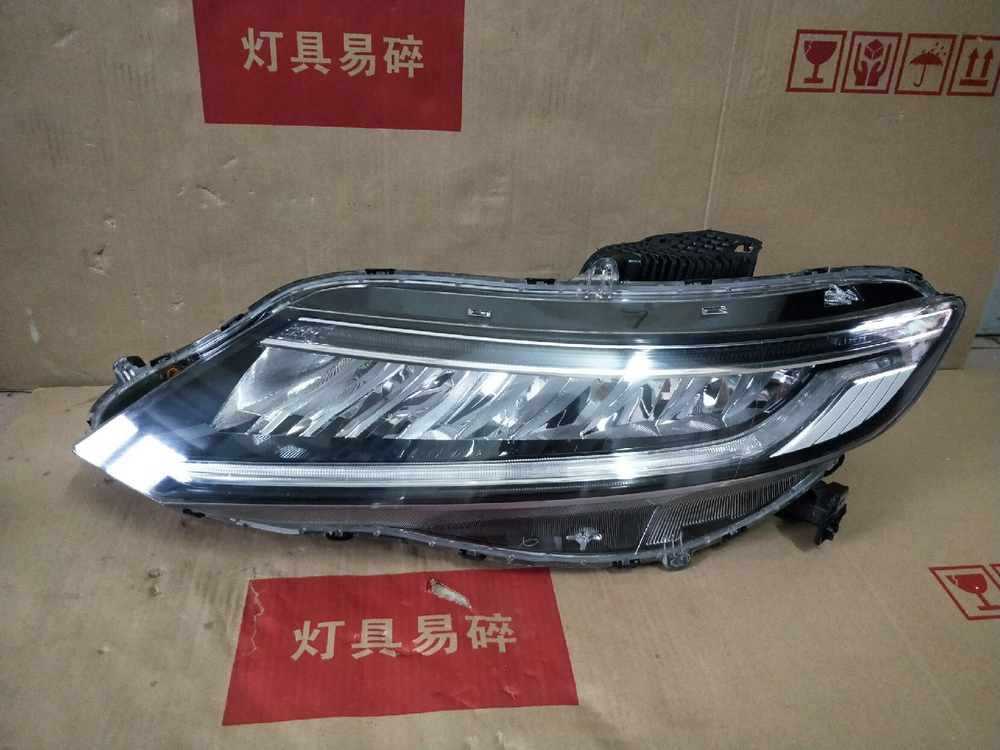 LED фары HONDA JADE 2013-2018 (оригинальные,, высокий пакет)