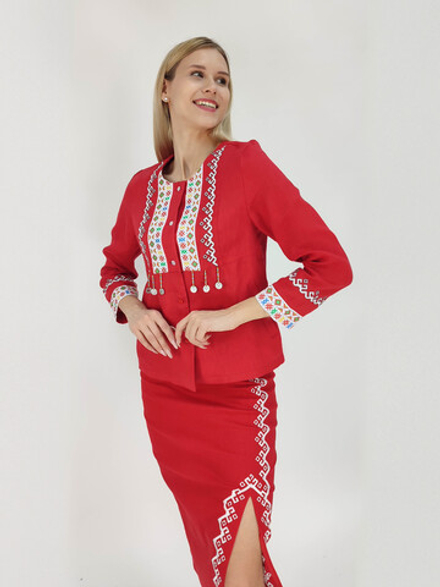 Жакет с чувашской вышивкой