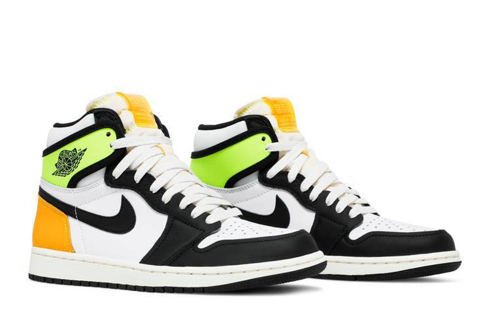 Кроссовки Jordan Air Jordan 1 High Og Retro "Volt Gold"
