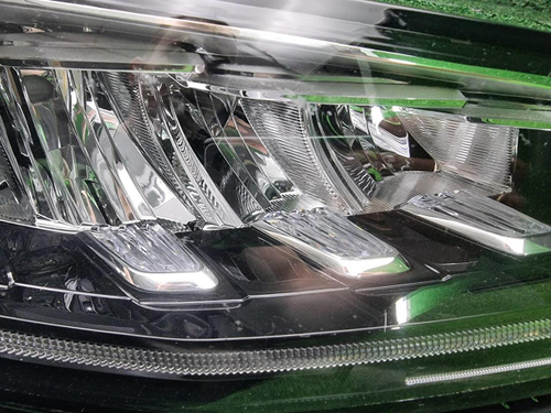 Битая Фара правая Geely Atlas Pro (2021-н.в.) LED