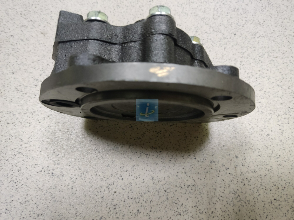 Насос масляный КПП 2381 336.1704010-10