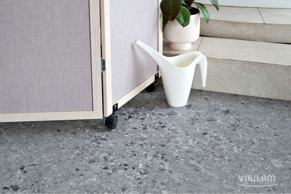 Кварцвиниловая плитка CERAMO VINILAM STONE Терраццо 71613 G - Магазин напольных покрытий в Екатеринбурге. MAXI ПОЛ