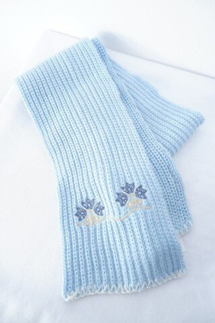 Шарф красивого цвета шерстяной