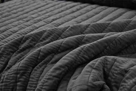 Покрывало 240x260 и 2 наволочки 50х70 Sofi De MarkO Фердинанд темно-серое