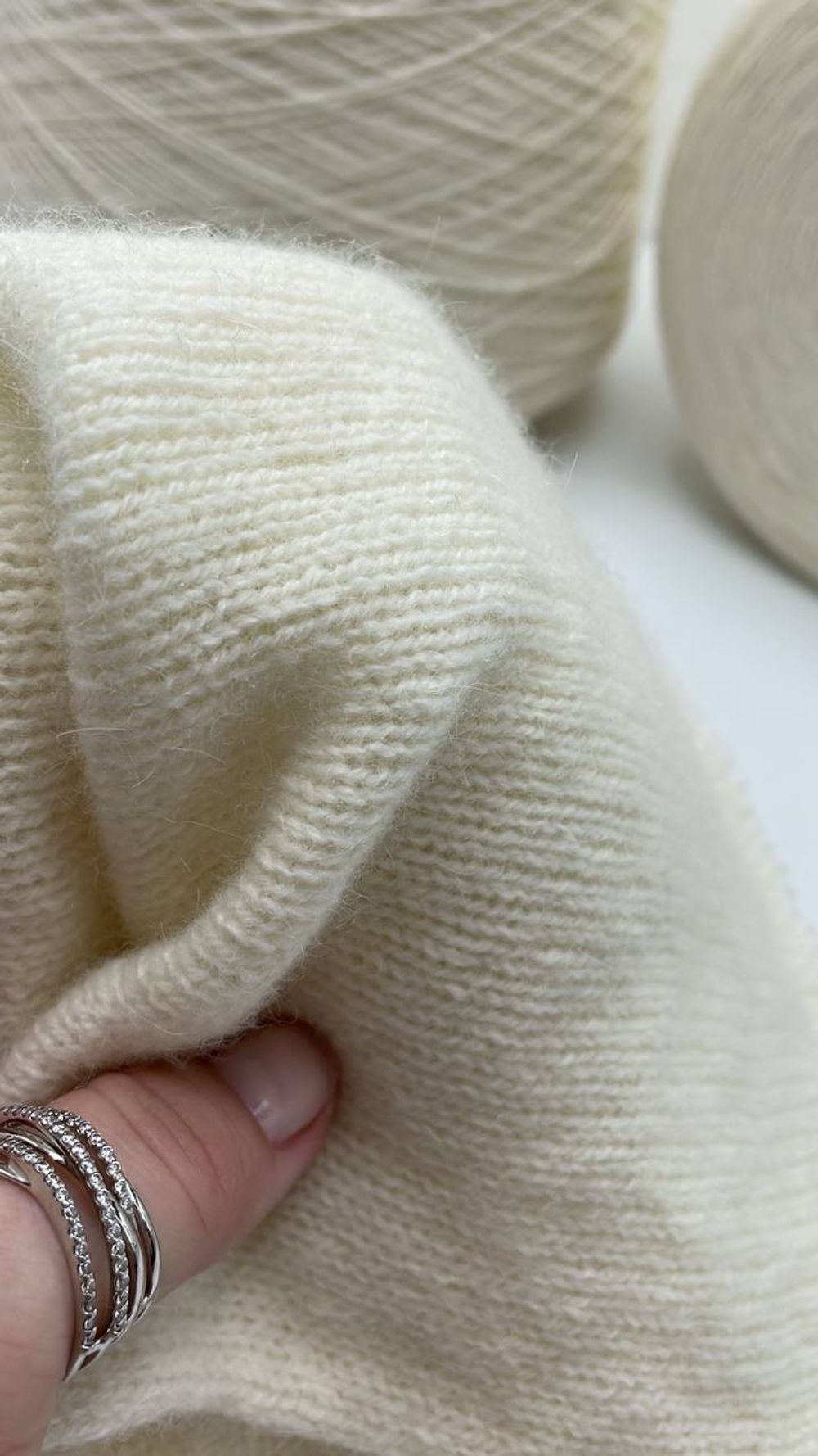 Filati Italiany 30% ангора 50% меринос 20% полиамид